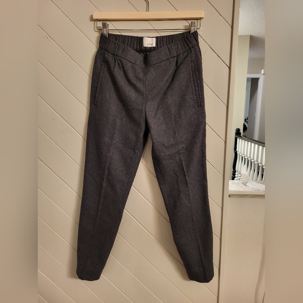 ARITZIA | SZ 2 TAPERED WOOL PANTS